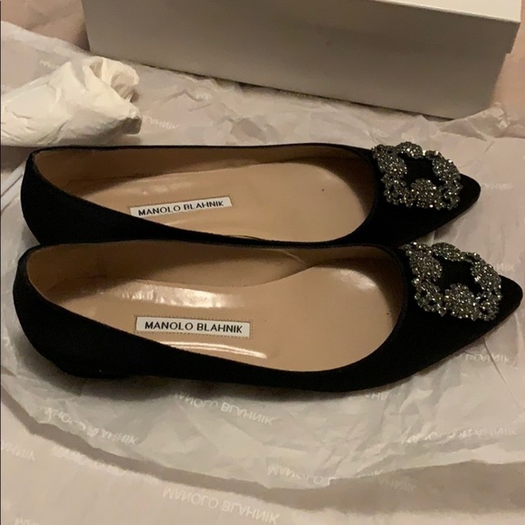 ❤️Authentic Manolo Blahnik Hangisi Flats Size 8❤️ - Picture 8 of 17